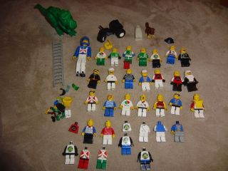 Lot of 50 LEGO minifigures, Minifigure parts, and other stuff