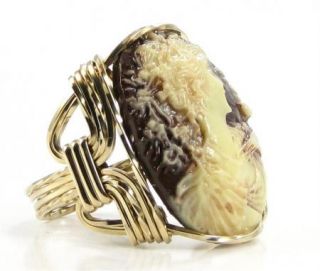Anastasia Lady Bird Cameo Ring 14K Rolled Gold