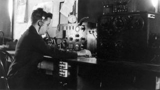 1921 Ham operator with his amateur radio equipment Vintage Black 