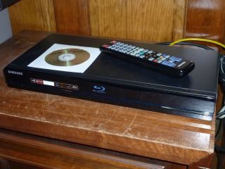  BD P1600 1080p Blu Ray DVD Player w Remote Netflix Pandora BD Live 