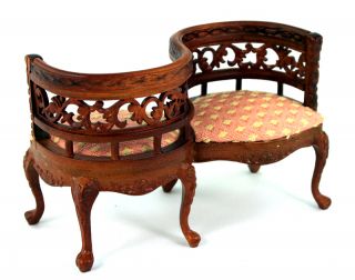 BEAUTIFUL LOVE SEAT BY THE CRAFTSPEOPLE OF JIAYI FOR THE SERIOUS 