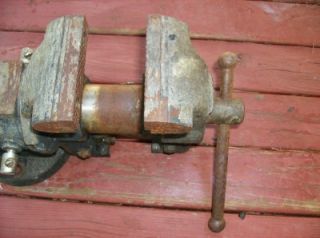 Vintage Bench Vise   Heavy Industrial Bench Vise with 4 Jaws   Opens 