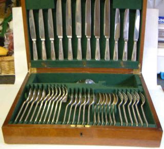   Piece Canteen Cutlery Silver Plated Roberts Belk Pattern C1919