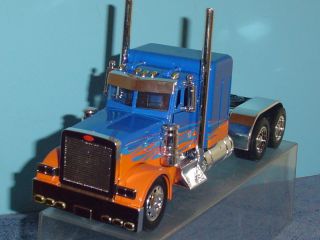 PETERBILT CUSTOM BIG RIG TRACTOR 1 32 BLUE with ORANGE FLAMES by NEW 