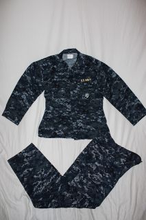 US Navy Digital Blue Working unifrom M L Trousers Pants M R Blouse 
