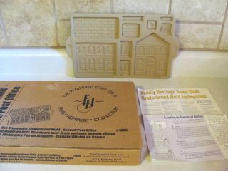 Pampered Chef Gingerbread Mold Stone Pan School Post Office NEW #1805 