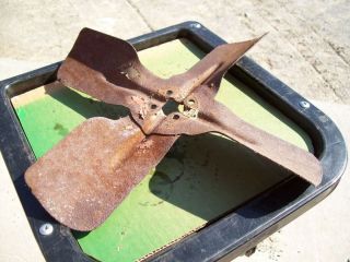 Allis Chalmers B or C Tractor Fan Blade Assembly