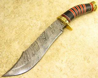Damascus Steel Fixed Blade Clip Point Bowie Knife w Display Stand Horn 