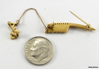 Alpha XI Delta 14k Gold Pearl C 1910s Quill Badge Pin
