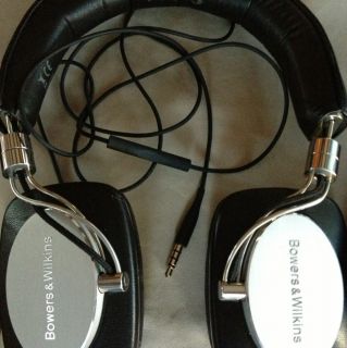  Bowers and Wilkins P5 Headphones
