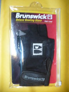 NEW LARGE Right Handed Brunswick Bowling Glove Mens or Womens