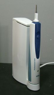Braun Oral B Professional Care 2 speed Toothbrush 4736 & Charger 4729 