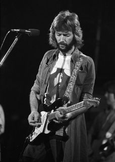 Hal Leonard Eric Clapton Guitar Book with CD Vol 24