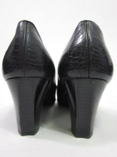 you are bidding on bruno magli black classic pumps heels shoes in a 