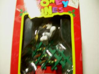 Bugs Bunny on Carrot Rack New 1995 Looney Tune Collectible Ornament 
