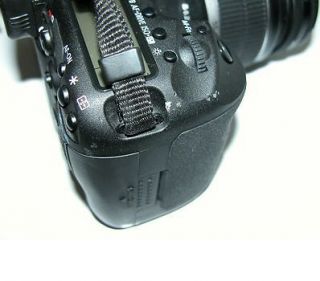 Canon EOS 7D 18 0 MP Digital SLR Camera Black Kit w EF S 18 55mm IS 