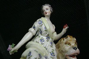 Antique c. 1800 Carl Thieme German Dresden Porcelain Figurine Lady on 