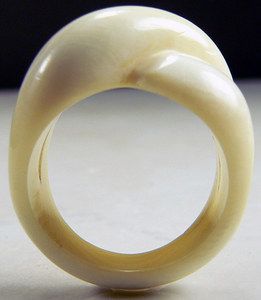 Carved Ivory Color Solid Cross Over Ring Size 7 Collectible