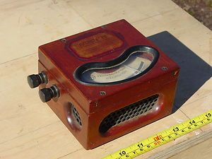 Antique Wood and Brass General Electric Model P8 Voltmeter Edison Era 