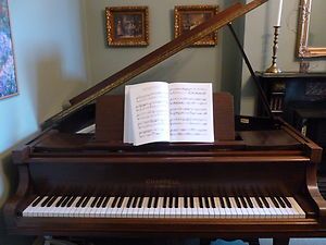 Chappell Baby Grand piano 1929 from Harrods beautiful condition