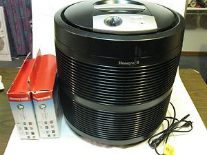 HONEYWELL AIR PURIFIER (BLACK) UNUSED CONDITION W/ 2 EXTRA PRE FILTERS 