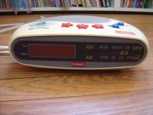Playskool Melody Maker Kids AM FM Clock Alarm Radio Nightlight