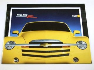 Original 2005 Chevrolet Chevy SSR Brochure   GM Canada. Covers the SSR