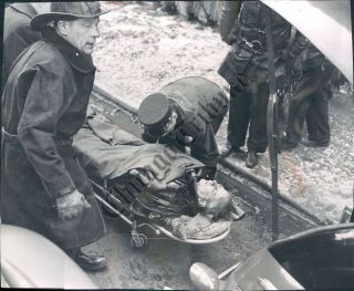 Ct Photo afd 741 Chicago Fire Dept Injured firemen 1952