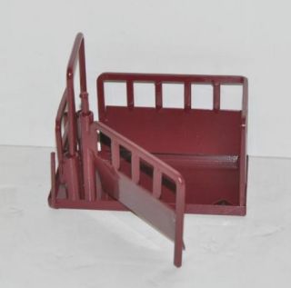 store little buster red cattle squeeze chute 821452 