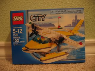 Lego City 3178 Sea Plane Island Hopper w Pilot Minifig Catch A Ride
