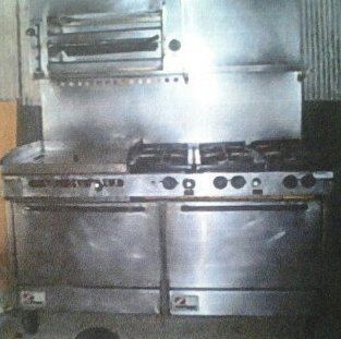 Southbend Commercial Stove w double oven griddle broiler 6 burners