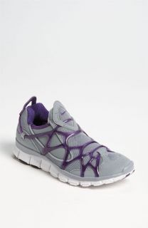 Nike Kukini Free Running Shoe (Women)