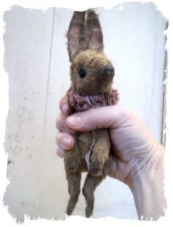Antique Style ★ Tiny Old Clown Rabbit Vintage Toy New Size★ by
