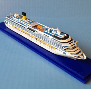 1250 scale COSTA CONCORDIA cruise ship MODEL ocean liner COSTA