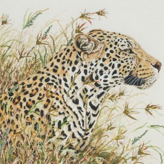 Maia Leopard Safari 01065 Counted Cross Stitch Kit