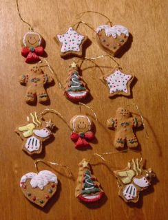 Lot of 12 Mini Gingerbread Man Men Christmas Tree Cookie Holiday