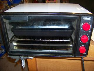 DeLonghi XU18ST Toaster Oven Bake Toast Broil