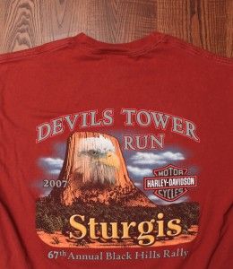  Sturgis 07 Devils Tower Rally T Shirt Maroon Medium