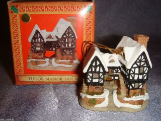 David Winter Cottages Christmas Ornament Tudor Manor House Snowy House