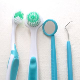 8pcs Home Dental Care Clean Kit Floss Teeth Tooth Brush Mirror Stain