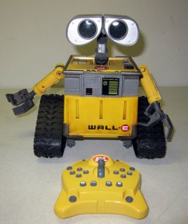 Disney Wall E Remote Control Interactive Toy Robot w Remote U Command