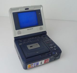 Sony GV D1000 Mini DV Digital Video Cassette Recorder Player NTSC