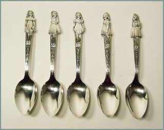 Dionne Quintuplets Five Silver Plate Spoons Souvenirs