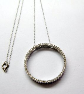 Fine Sparkly Circle Diamond Pendant Necklace WG 18kt