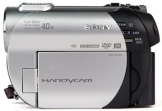 Sony Handycam DCR DVD108 Camcorder Nightshot Telephoto Lens Retail Box