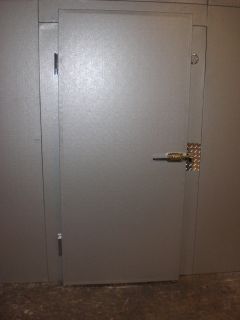 Replacement Door for Walk in Cooler Freezer Doors Frames Pallet Size