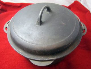  GRISWOLD Cast Iron TITE TOP DUTCH OVEN with SELF BASTING LID