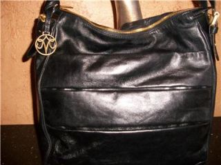 Johnston Murphy Black Leather Zip Bag Tote Satchell Shoulder Bag Purse