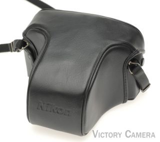 Nikon FM 10 Camera with Case and 35 70mm Nikkor Zoom Lens