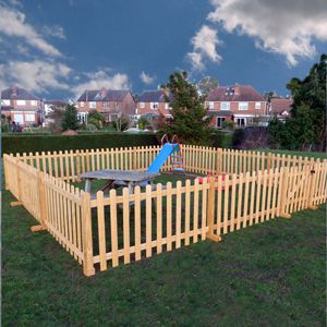 6ft x3ft Free Standing Brown Picket Fencing Round Tops